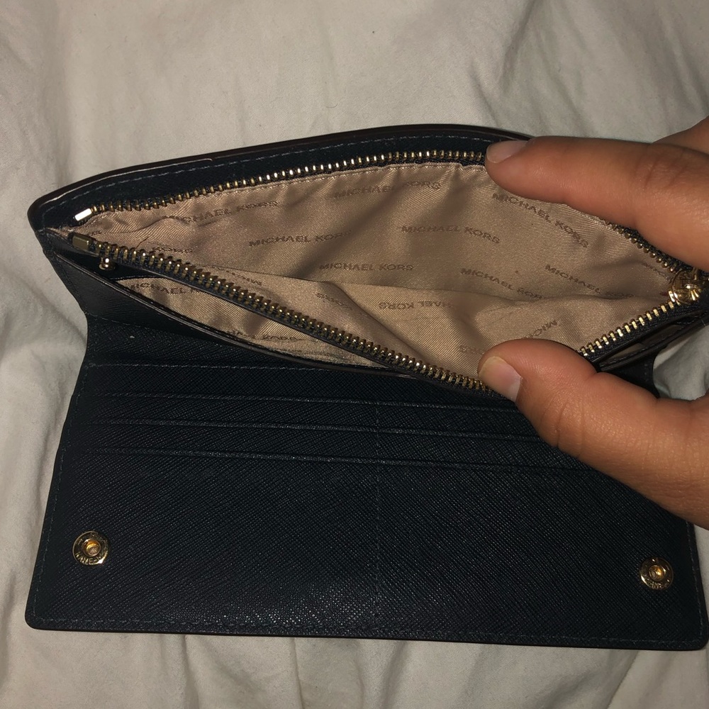 Michael Kors Jet Set Carnation Wallet